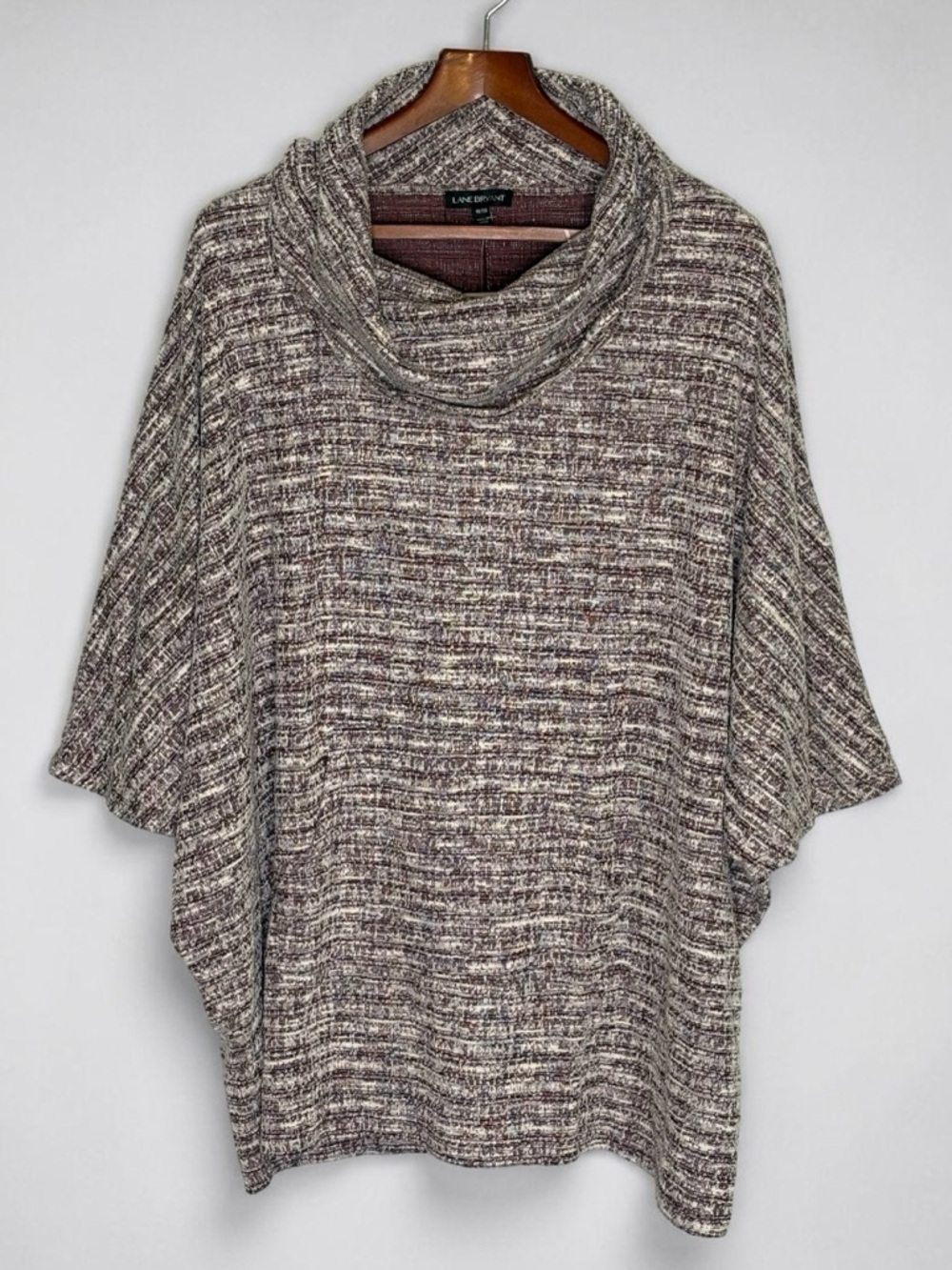 NWT Lane Bryant Relaxed Raglan Cowl Neck Pullover Poncho Size 18/20 Maroon
